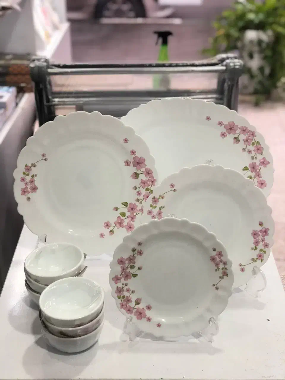 تخفیف 10 درصدی ویژه روز مادر برای تمام محصولات|ظروف سرو و پذیرایی|رودسر, |دیوار