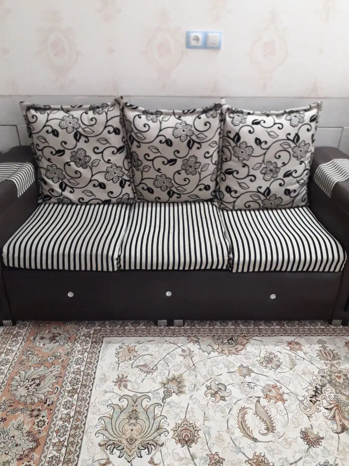 فروش مبلمان ۸ نفره ،سالم|مبلمان خانگی و میز عسلی|فسا, |دیوار