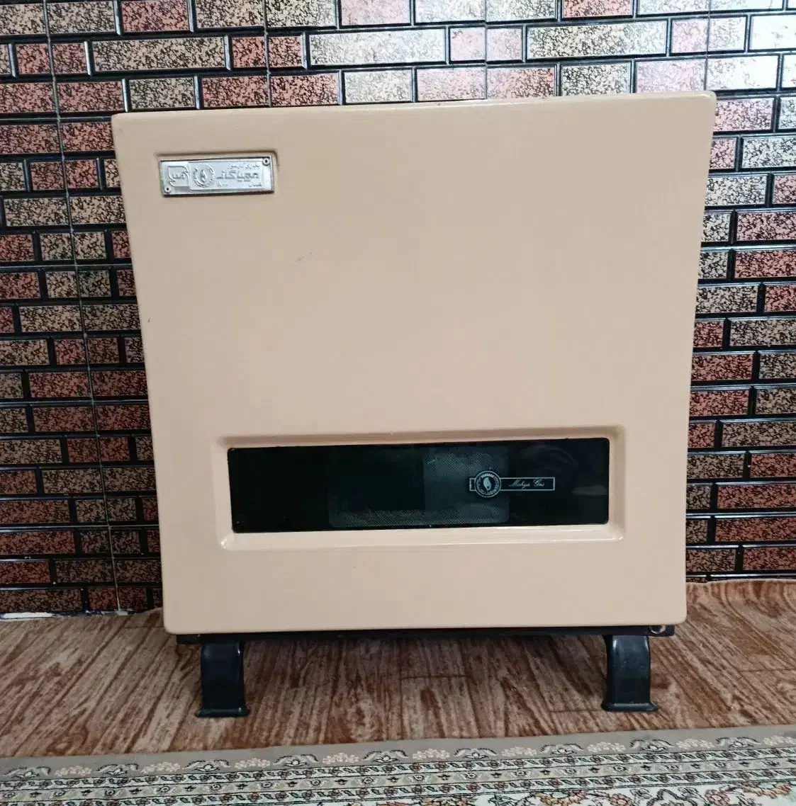بخاری مهیا گاز|بخاری، هیتر، شومینه|اردبیل, |دیوار