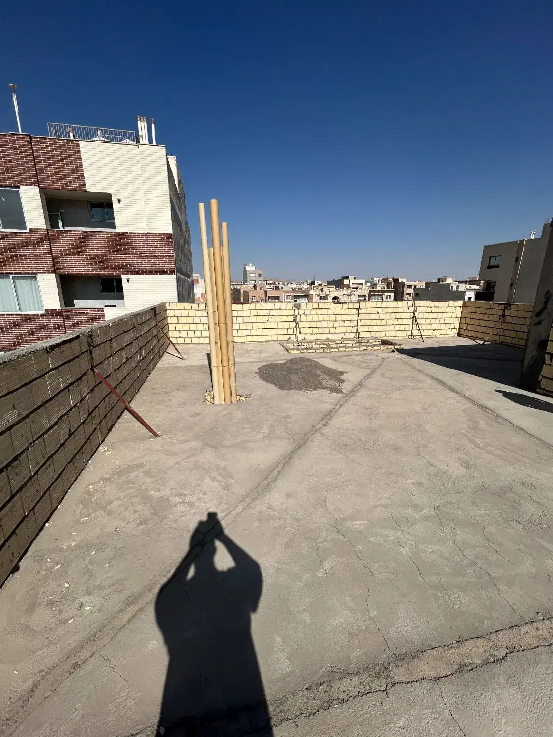 دو طبقه نصف کاره در هشت بهشت اول کار|فروش خانه و ویلا|شاهین‌شهر, شهرک هشت بهشت|دیوار