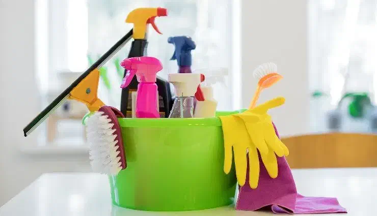 خدماتی نظافتی تلاش ثبت ۷۲۲۴۱سراسرمشهدکارگرخانم اقا|خدمات نظافت|مشهد, شهرک رازی (شهرک غرب)|دیوار