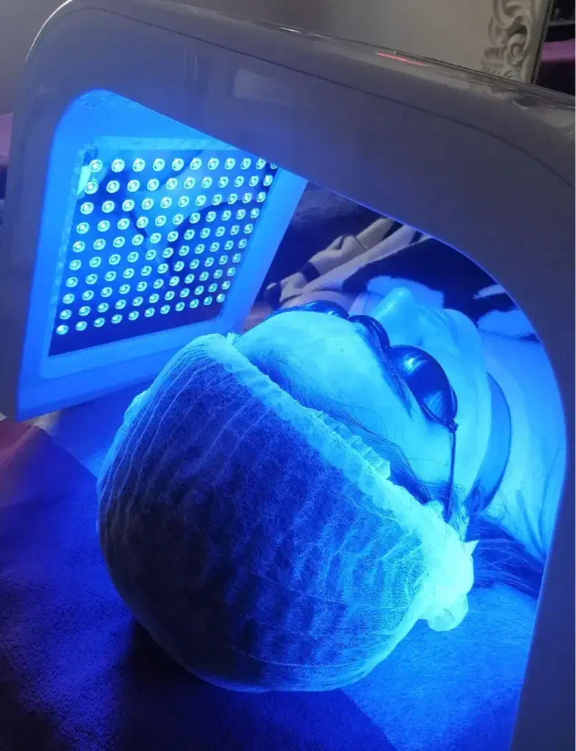 پاکسازی صورت/پدیکورپا/پارافین(اموزش هم داده میشود)|خدمات آرایشگری و زیبایی|اهواز, کوی علوی|دیوار