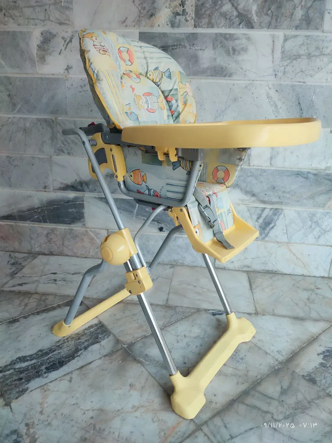 صندلی غذای|تخت و صندلی بچه|بجنورد, |دیوار