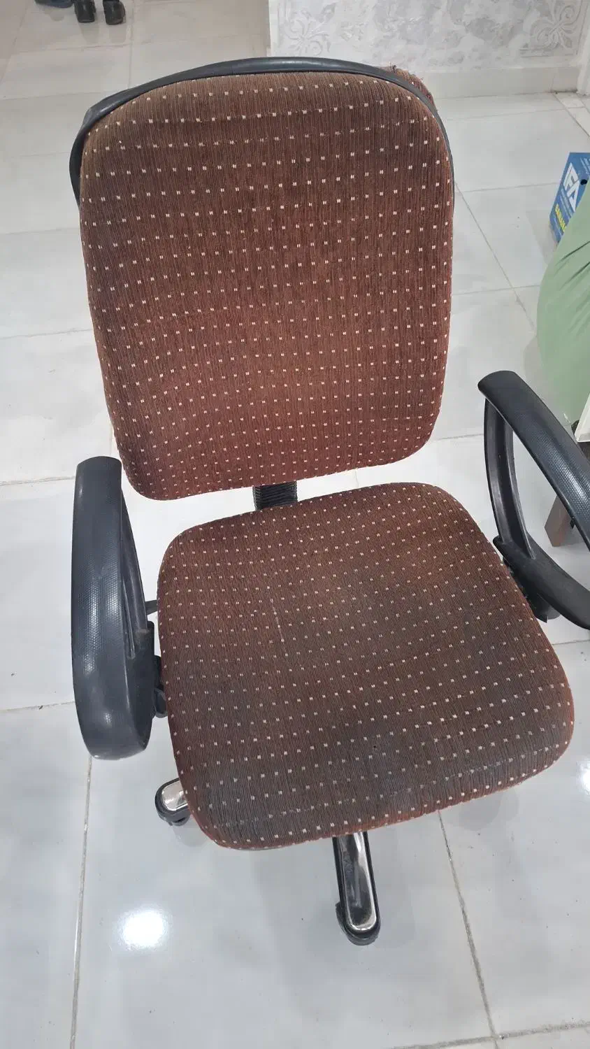 صندلی چرخان|صندلی و نیمکت|تبریز, |دیوار