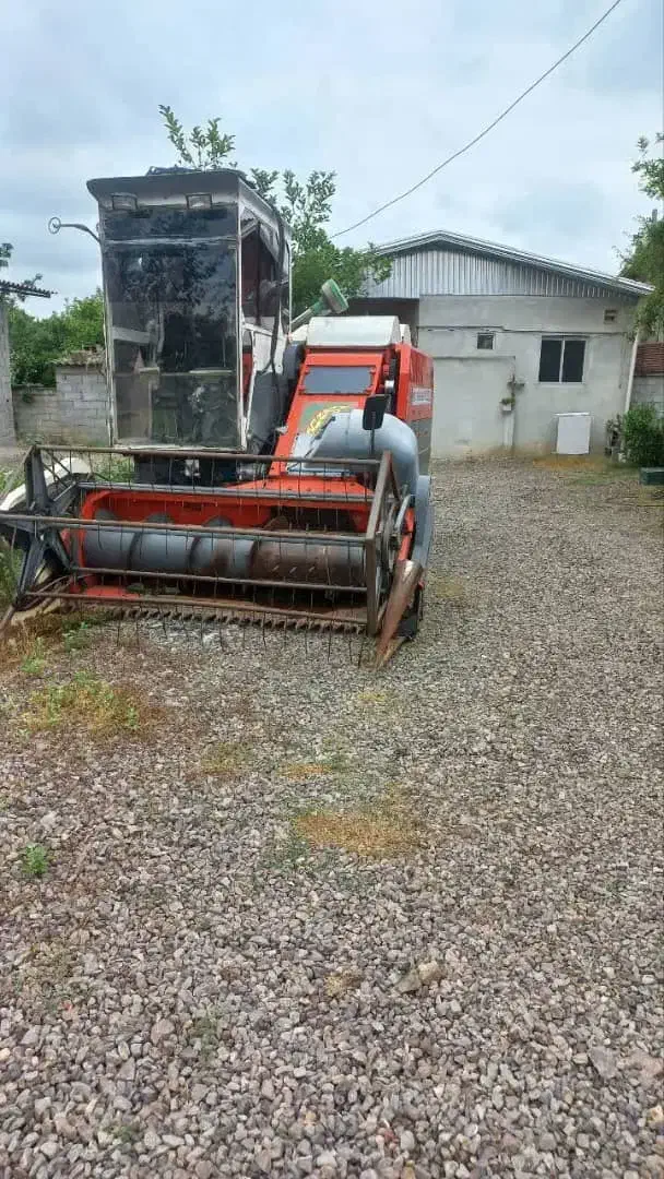 کمباین کی باس|خودرو سنگین|فومن, |دیوار