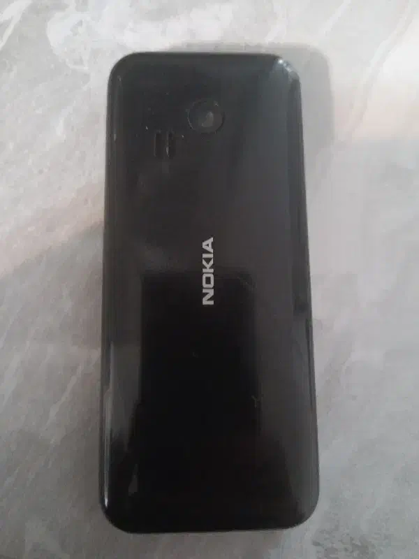 گوشی نوکیا اصلی و کله شارژ33وات اصلی|موبایل|همدان, |دیوار