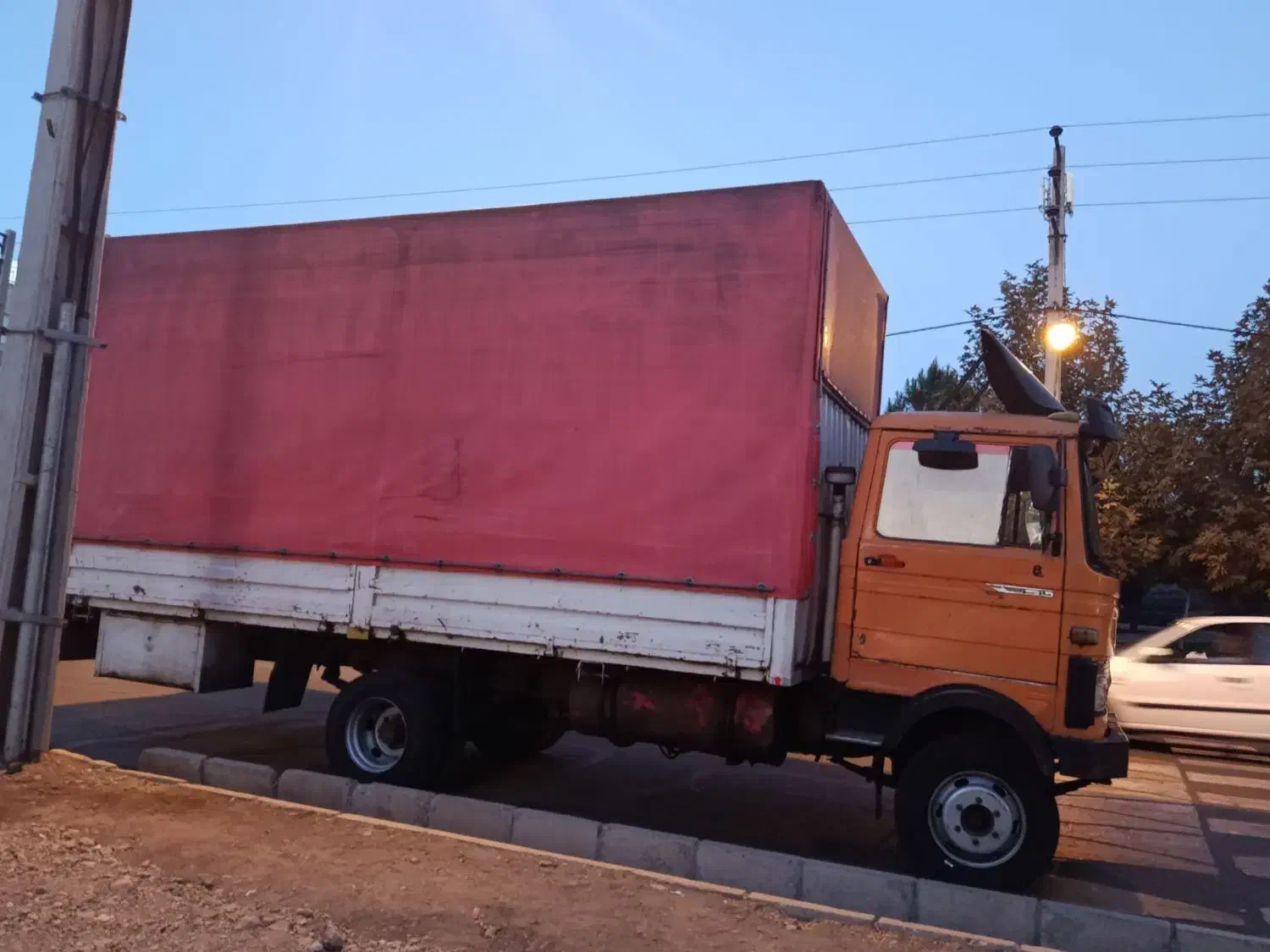 خاور 808 مسقف|خودرو سنگین|زنجان, |دیوار