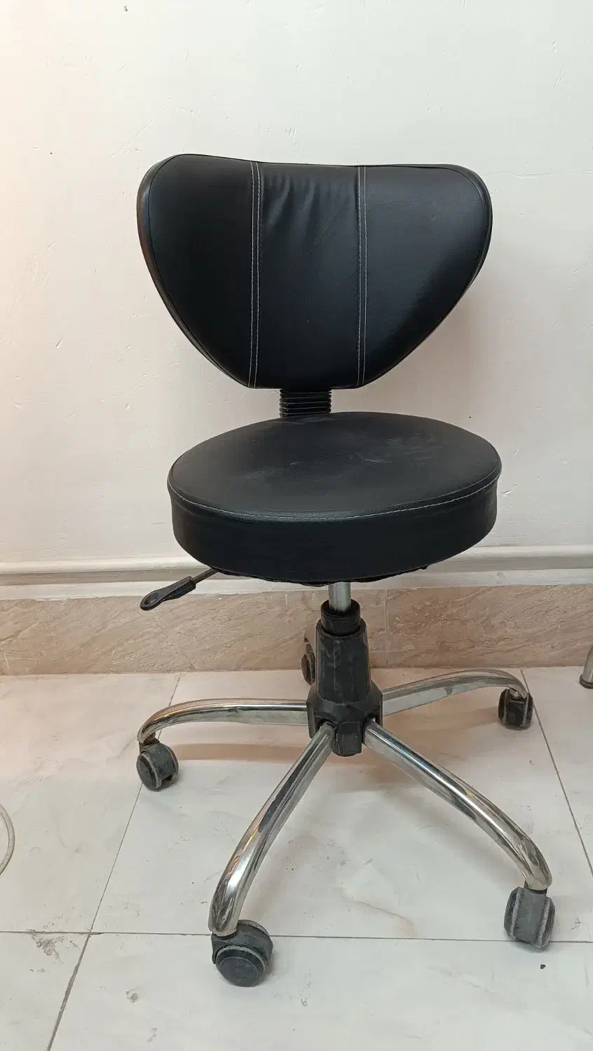 صندلی اصلاح و استاد کار|آرایشگاه و سالنهای زیبایی|قرچک, صالح آباد|دیوار