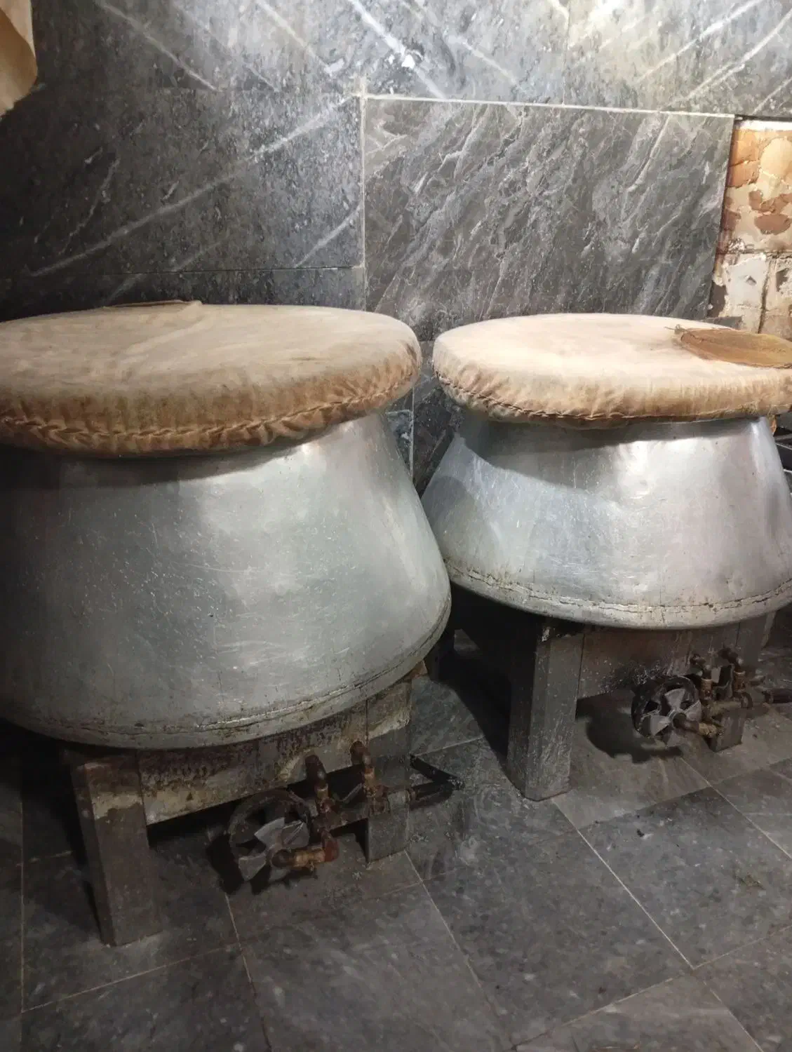 وسط کار و منقل کار|استخدام خدمات فروشگاه و رستوران|تهران, دریا|دیوار