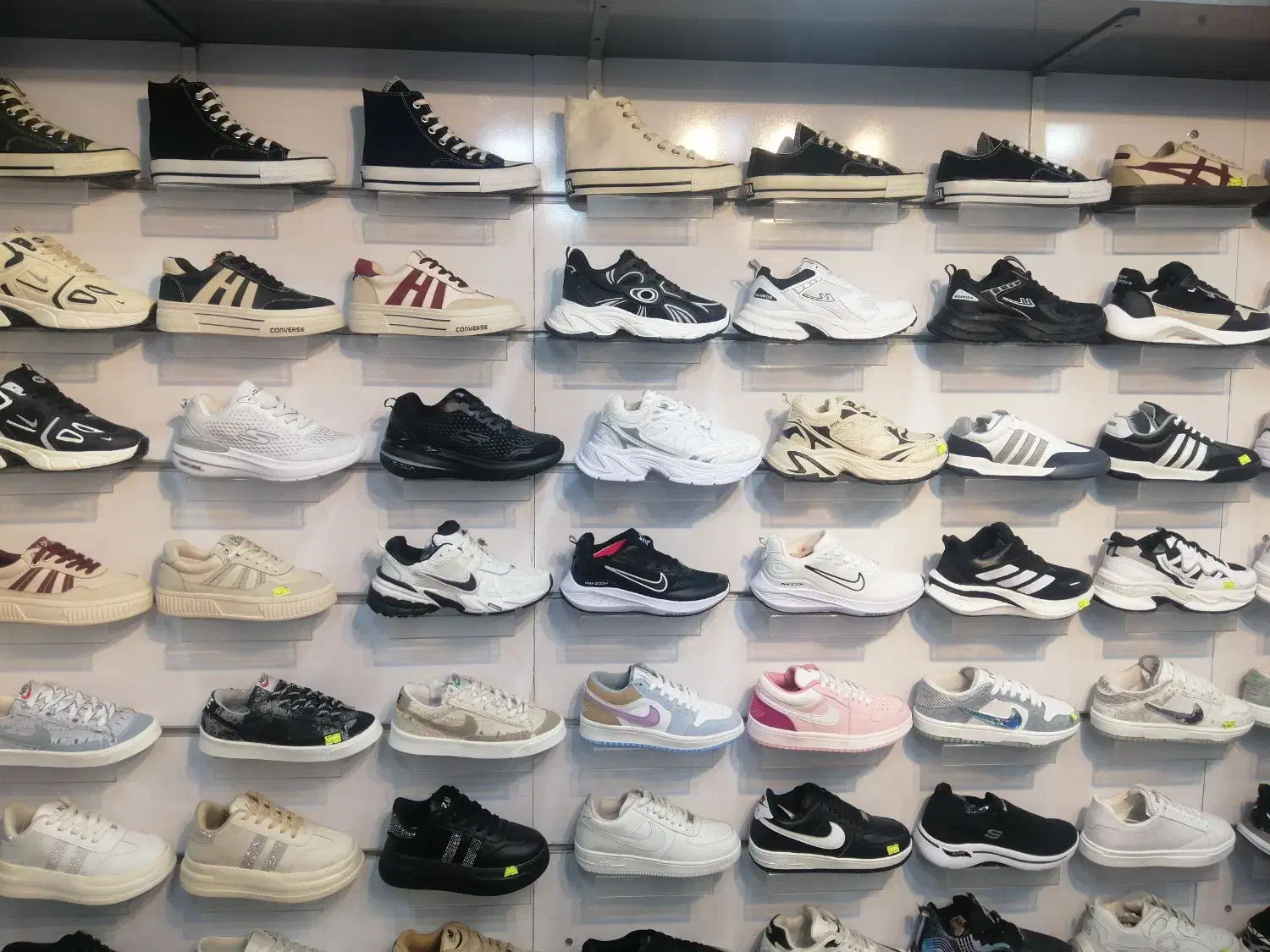 نیازمند فروشنده در شیفت صبح|استخدام بازاریابی و فروش|دزفول, |دیوار