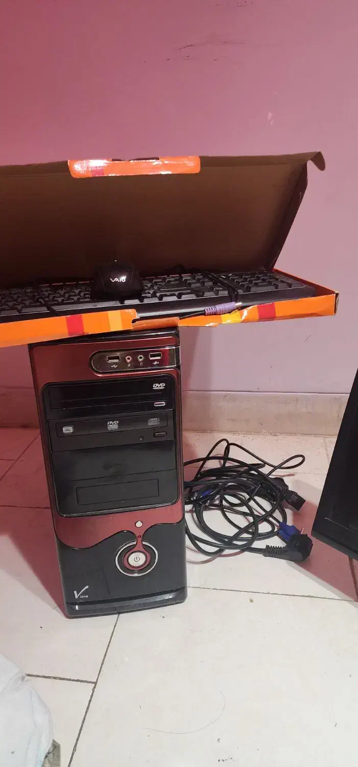 مانیتور، کیس، موس و کیبورد. بلندگو. عینک ویآر|قطعات و لوازم جانبی رایانه|همدان, |دیوار