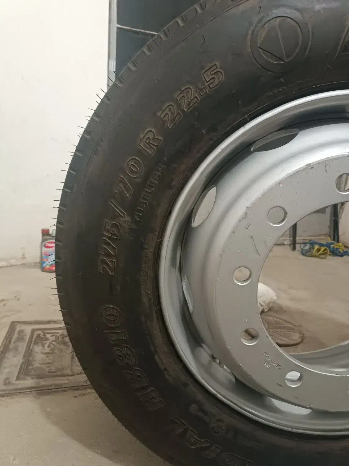 لاستیک بارز|خودرو سنگین|بجنورد, |دیوار