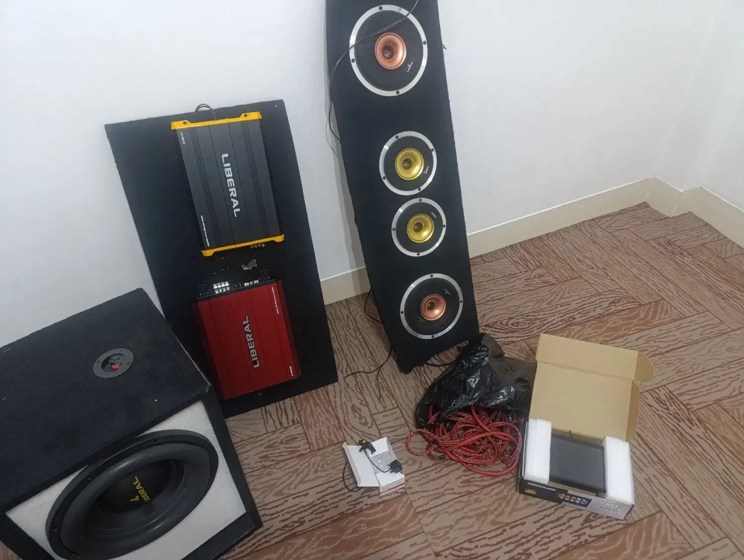 سیستم ماشین در حد نو|قطعات یدکی و لوازم جانبی|لنجان, |دیوار