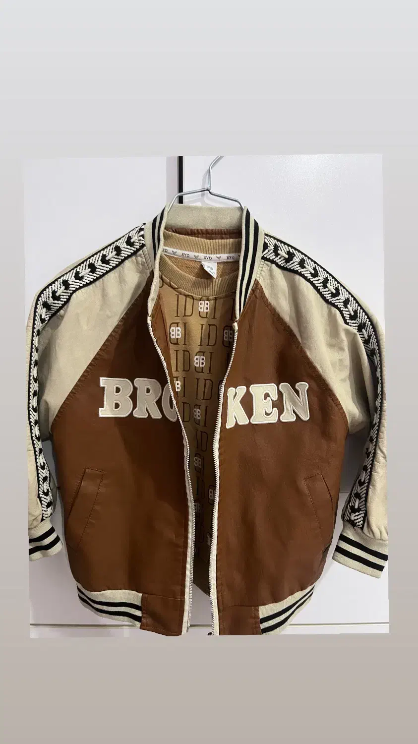 دورس و یک بامبر در حدنو|کفش و لباس بچه|محمدشهر, محمدشهر|دیوار