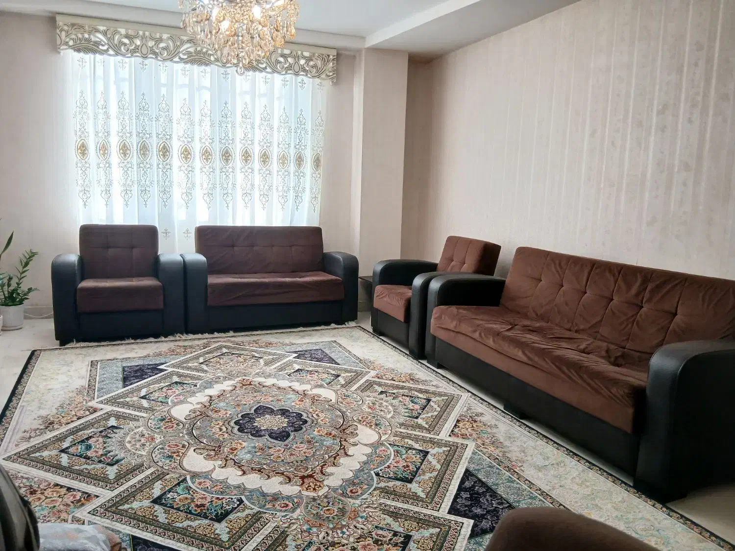 مبل ۷نفره با میز و عسلی|مبلمان خانگی و میز عسلی|رشت, کوی مهر|دیوار