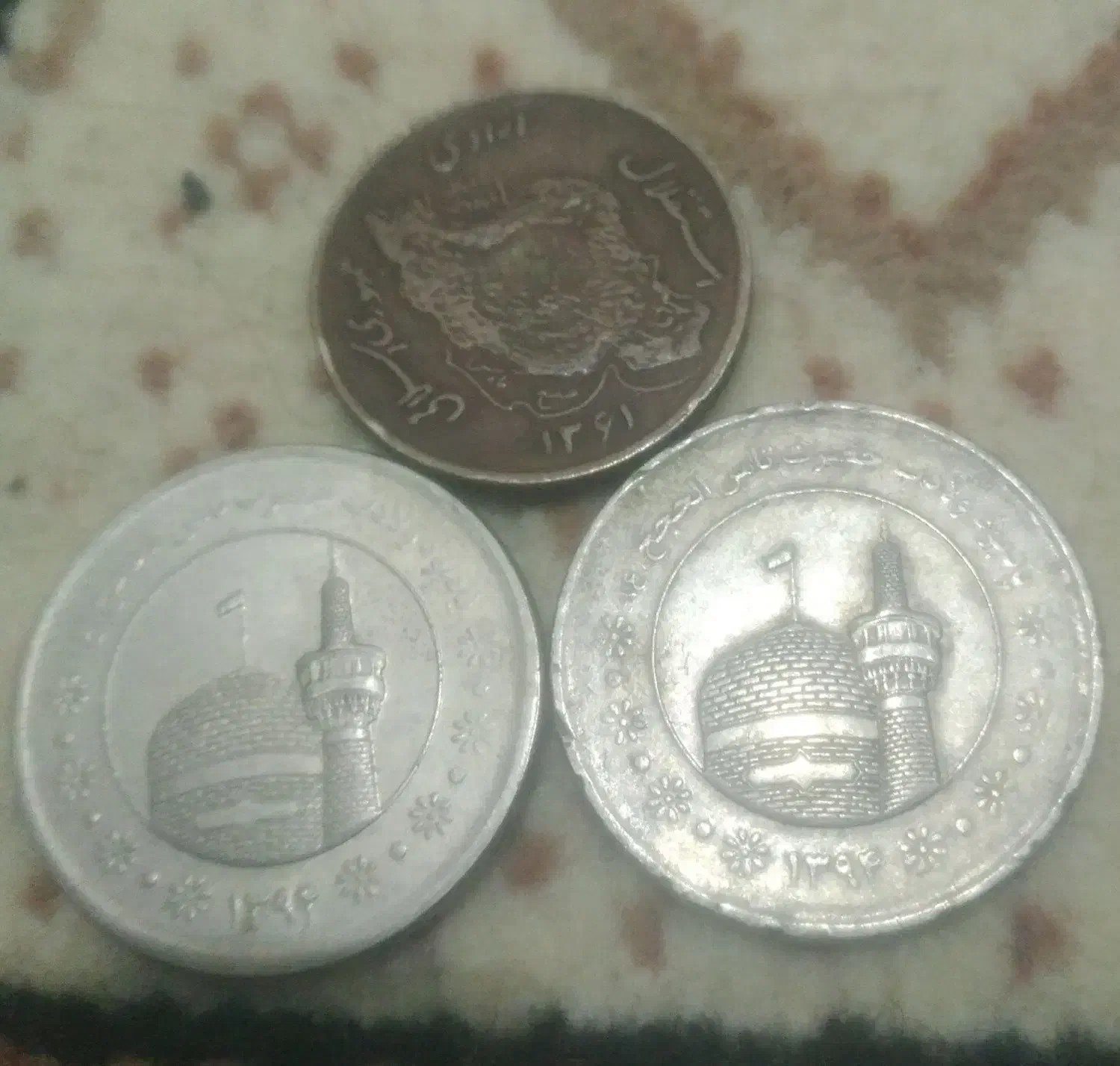 سه عدد سکه .پنج تومنی ودوعدد پانصد تومنی ۱۳۹۴|کلکسیون سکه، تمبر، اسکناس|اردبیل, |دیوار