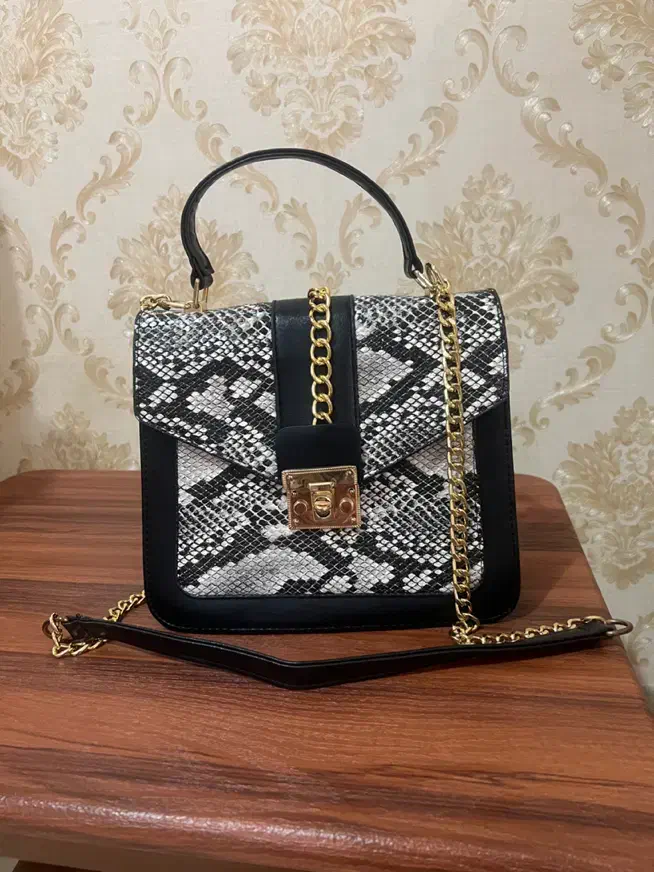 کیف پوست ماری در حد نو|کیف، کفش، کمربند|لنگرود, |دیوار