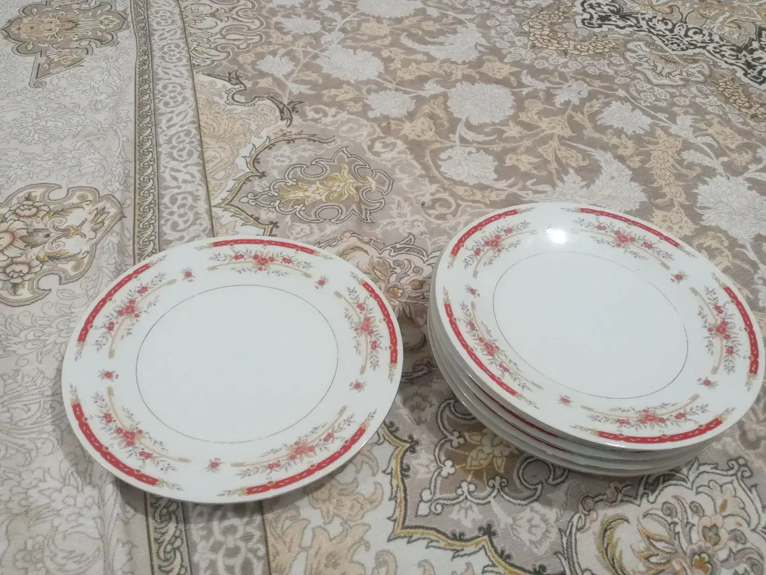 بشقاب چینی اصل|ظروف سرو و پذیرایی|قم, عمار یاسر|دیوار