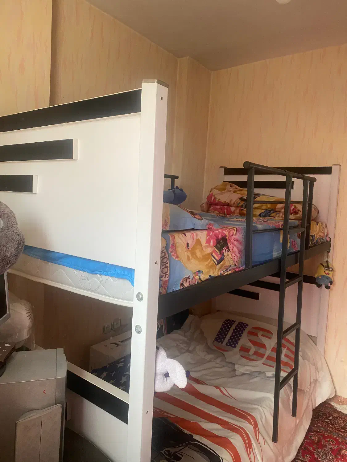 تخت نوجوان دوطبقه|تخت و سرویس خواب|تهران, امیر بهادر|دیوار