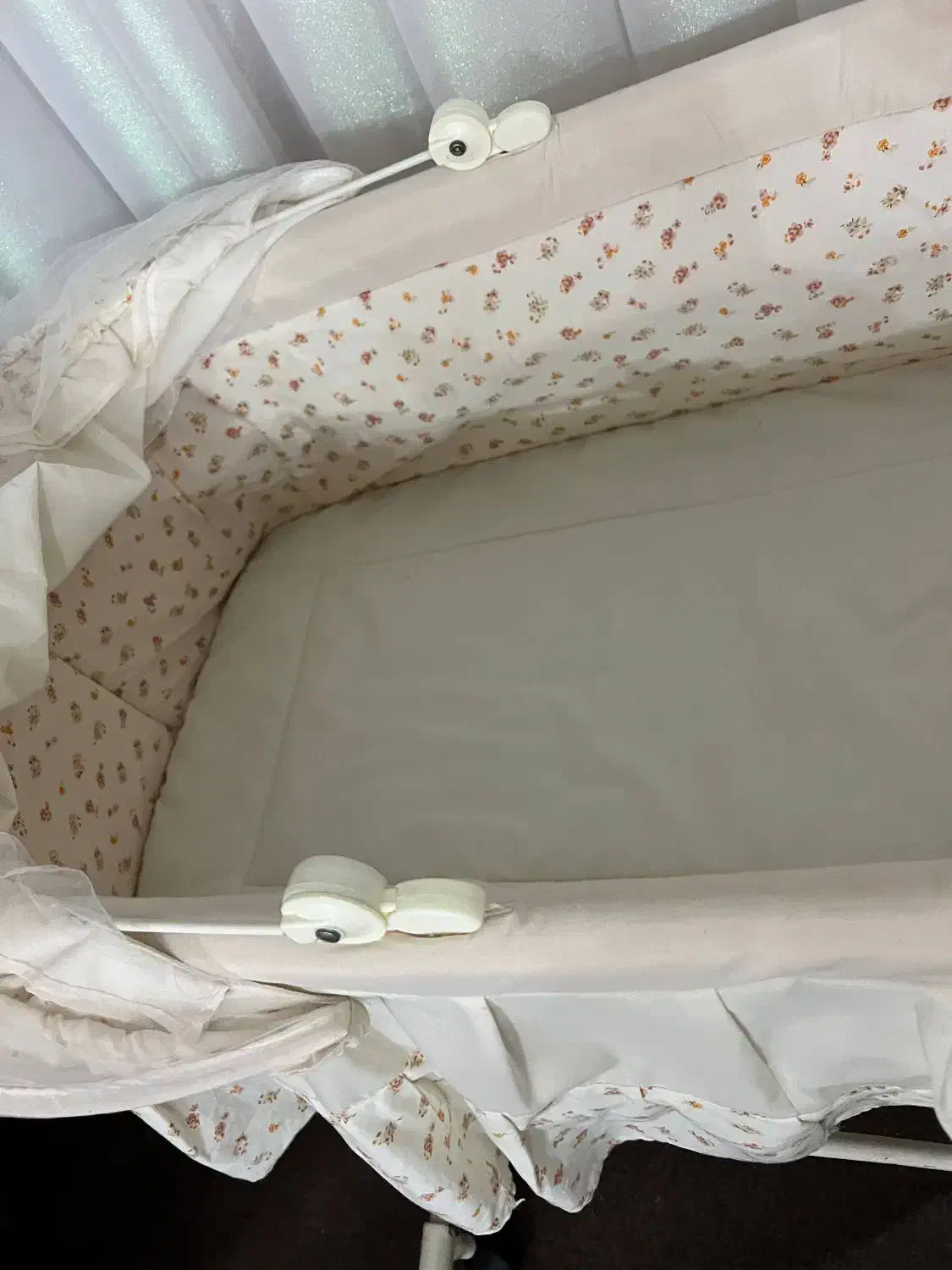 گهواره تا شو در حد نو قیمت ۱۷۰۰ تخفیف پای معامله|تخت و صندلی بچه|قیدار, |دیوار