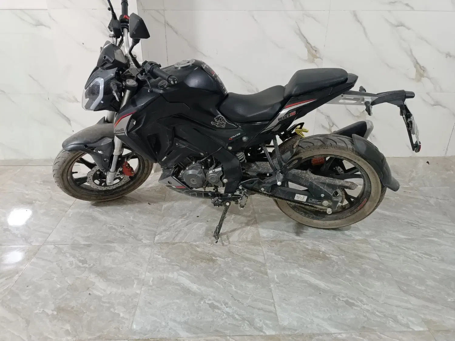 موتورسیکلت بنلی 180|موتورسیکلت|رباط‌کریم, شهرک صنعتی ده‌حسن|دیوار