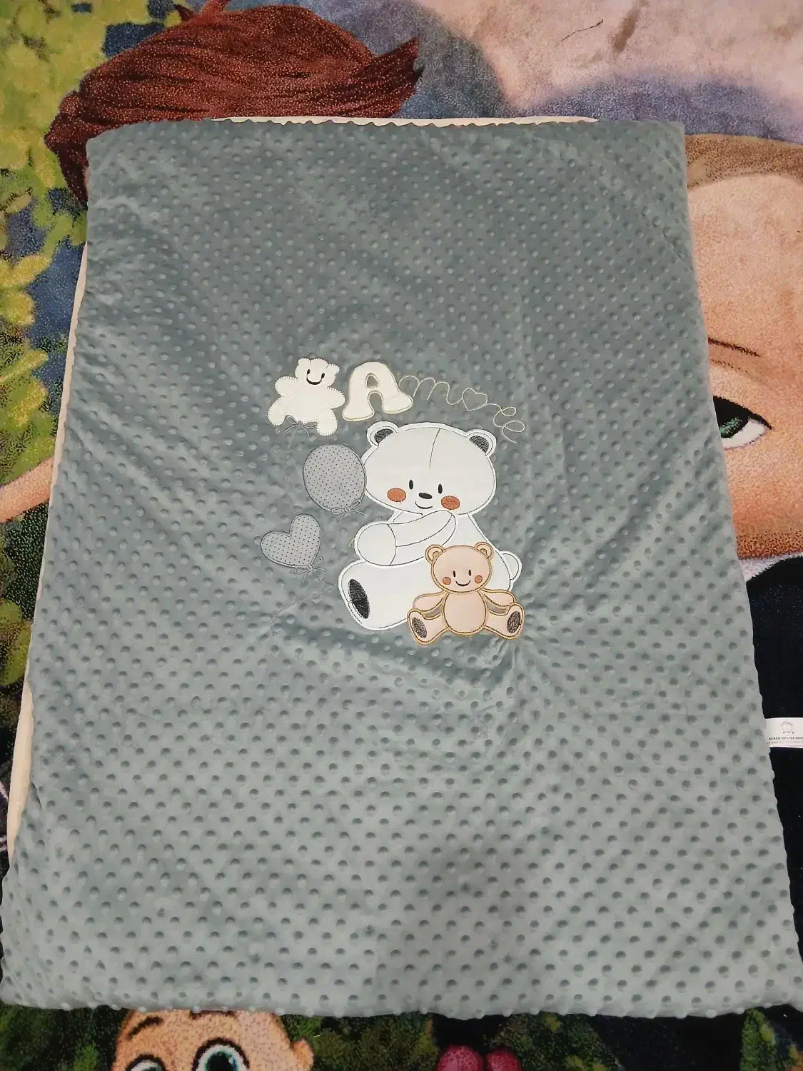 وسایل نوزاد پتو و....|اسباب و اثاث بچه|بروجرد, |دیوار