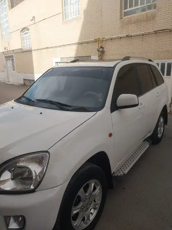 ایکس ۳۳ مدل ۹۲ سفید|خودرو سواری و وانت|یزد, |دیوار