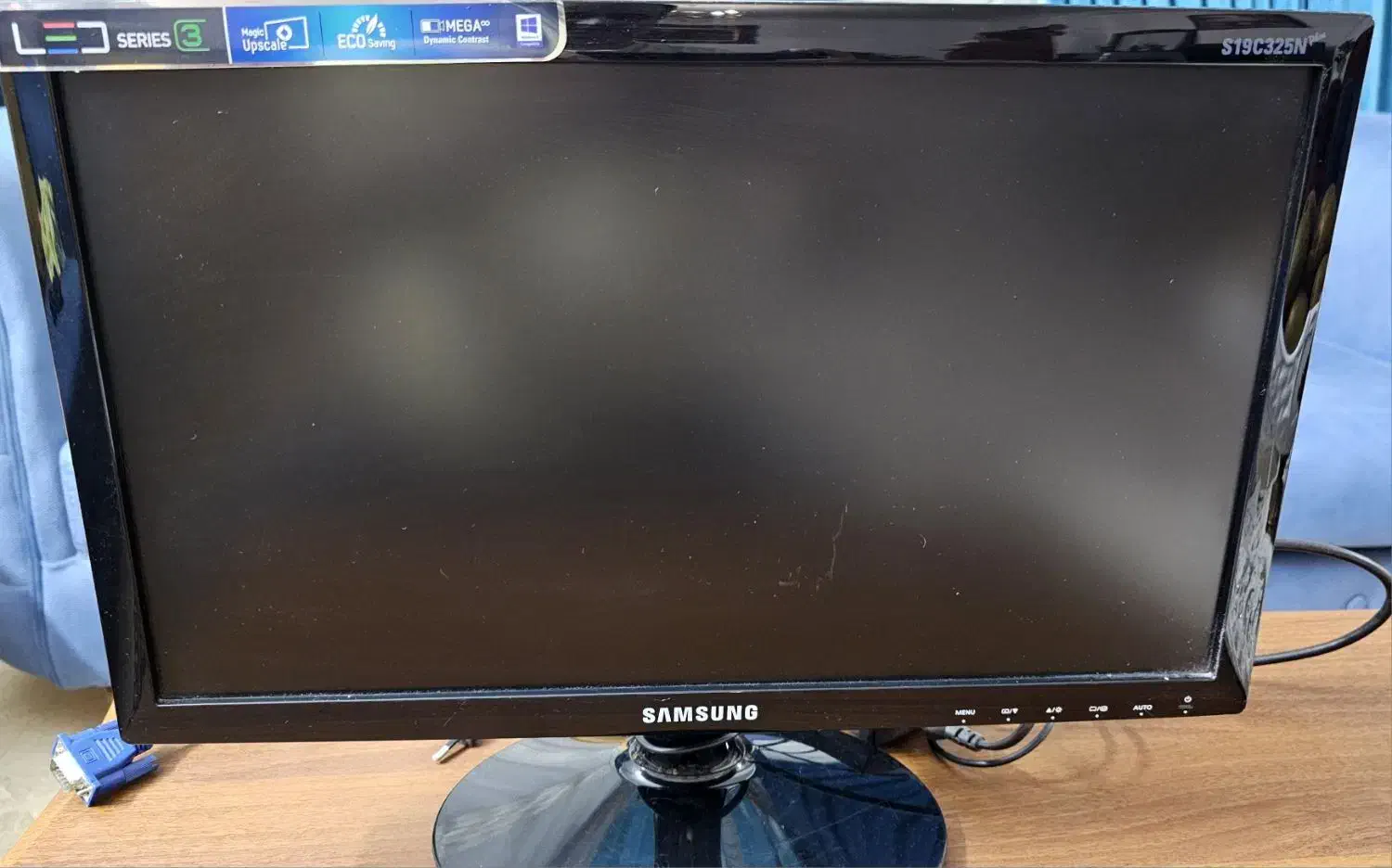 مانیتور سامسونگ ۱۹ اینچ|قطعات و لوازم جانبی رایانه|آمل, |دیوار