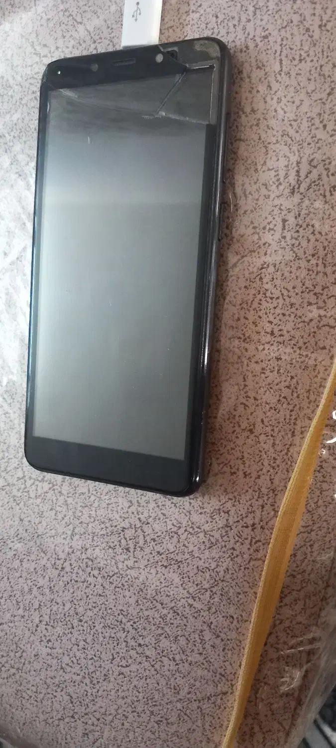 گوشی دسته دوم نیاز به تعمیر ال سی دی|موبایل|آشخانه, |دیوار