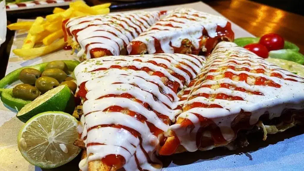 واگذاری مغازه پیتزا و اسنک|فروشگاه و مغازه|خمینی‌شهر, |دیوار