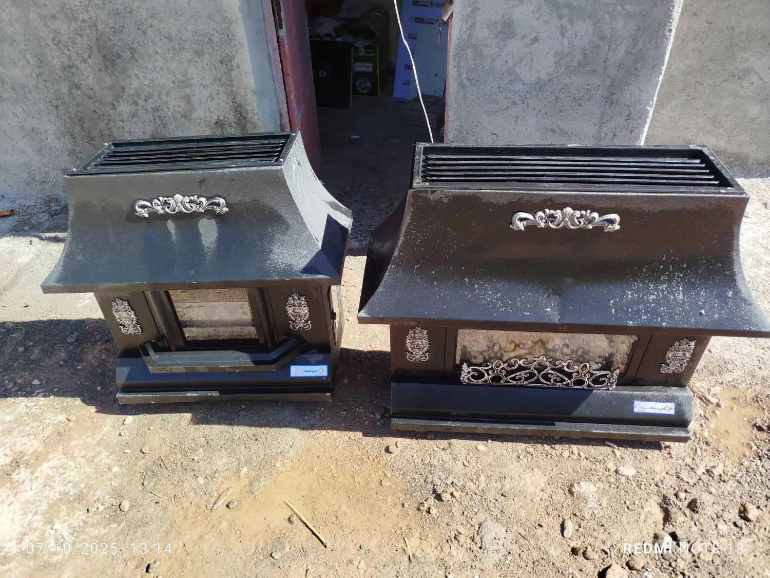 بخاری شومینه درحد نو دوعدد سایز مخالف کوچیک بزرگ|بخاری، هیتر، شومینه|تربت جام, شهید مدرس|دیوار