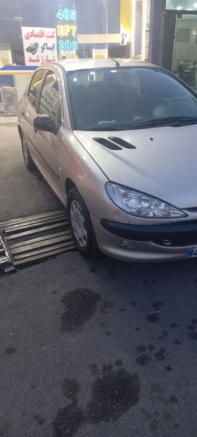 پژو ۲۰۶ تیپ ۲ مدل ۸۳ رنگ بژ|خودرو سواری و وانت|کرج, شاهین‌ویلا|دیوار