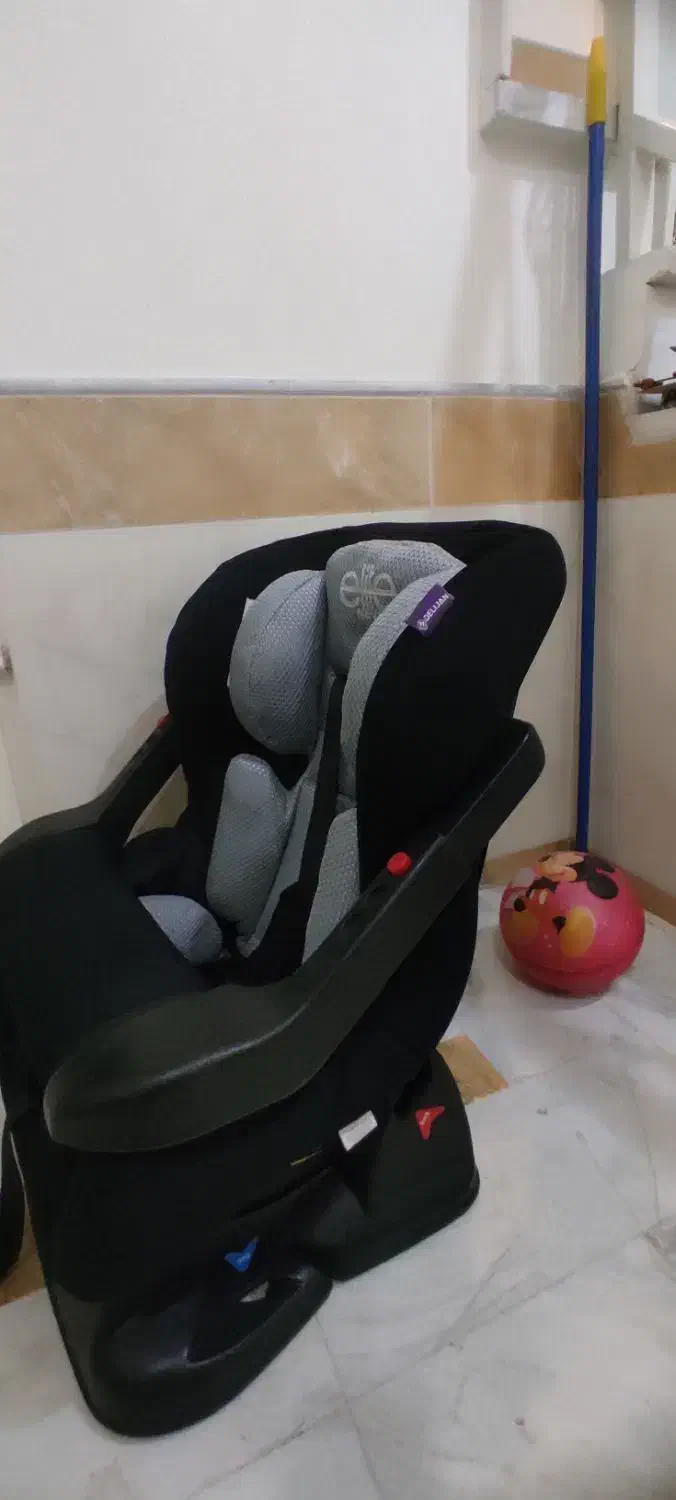 صندلی کودک|تخت و صندلی بچه|قم, بنیاد|دیوار