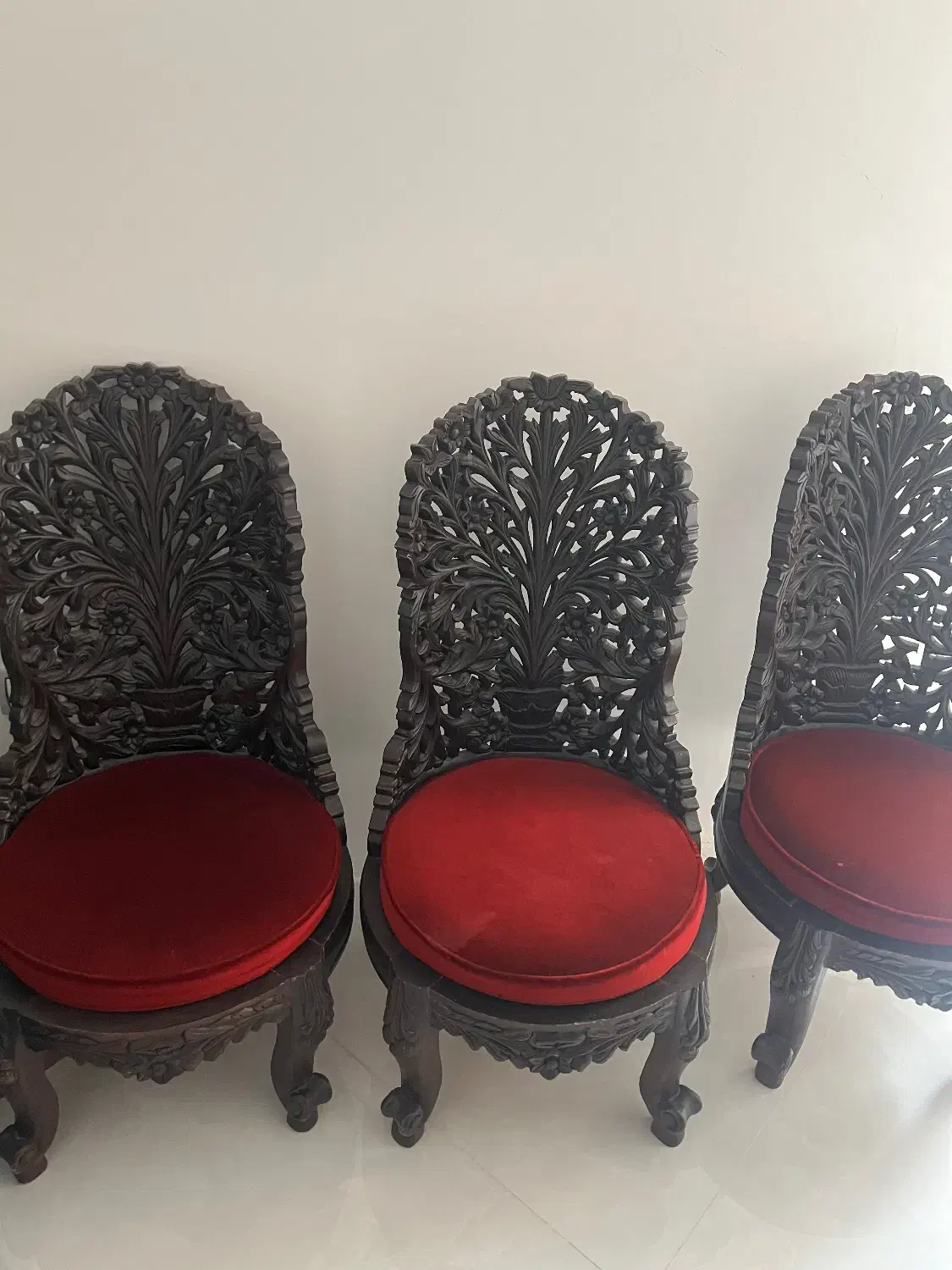 فروش صندلی چوبی کار دست هند|صندلی و نیمکت|شیراز, تاچارا|دیوار