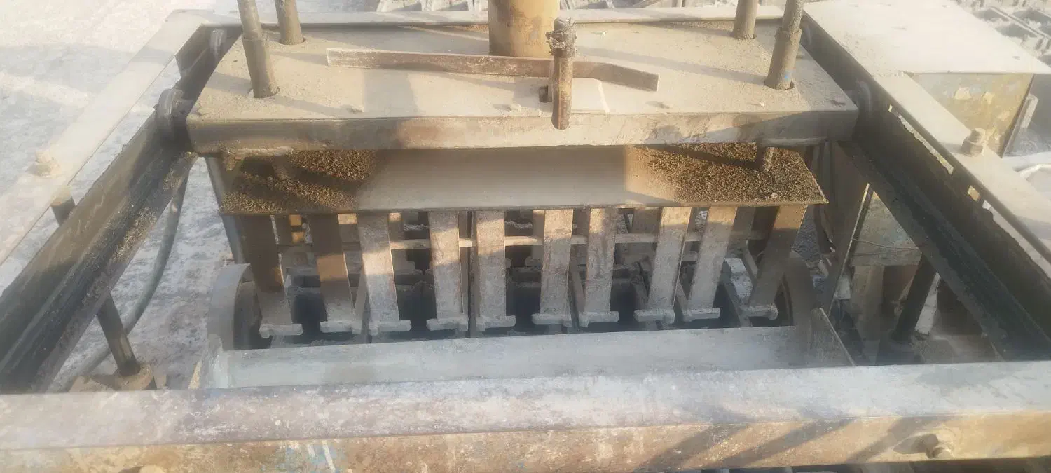 فروش دستگاه بلوک زنی و میکسر|ماشین‌آلات صنعتی|ارژن, |دیوار