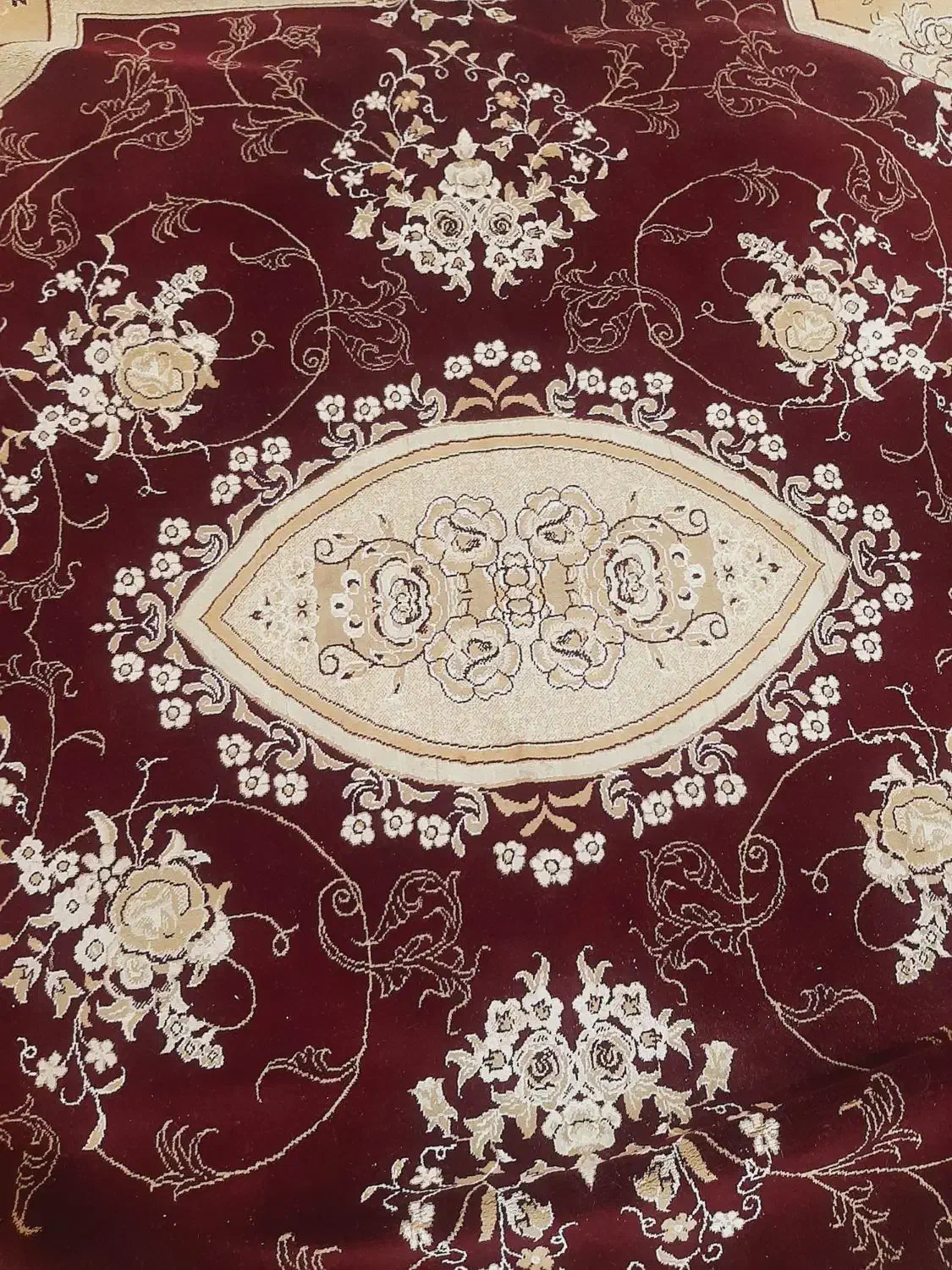 فرش ۹متری(۳×۳)|فرش|تربتحیدریه, مظفریه|دیوار