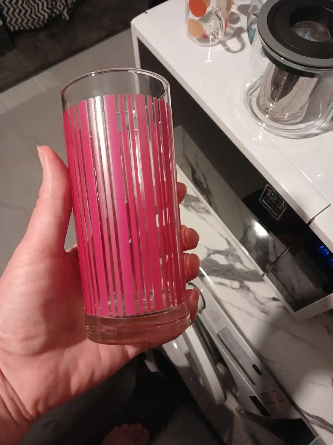 بانکه اورانوس گل میوه لیوان قرمز لومینارک فرانسه|ظروف نگهدارنده، پلاستیکی، یکبارمصرف|تهران, منیریه|دیوار