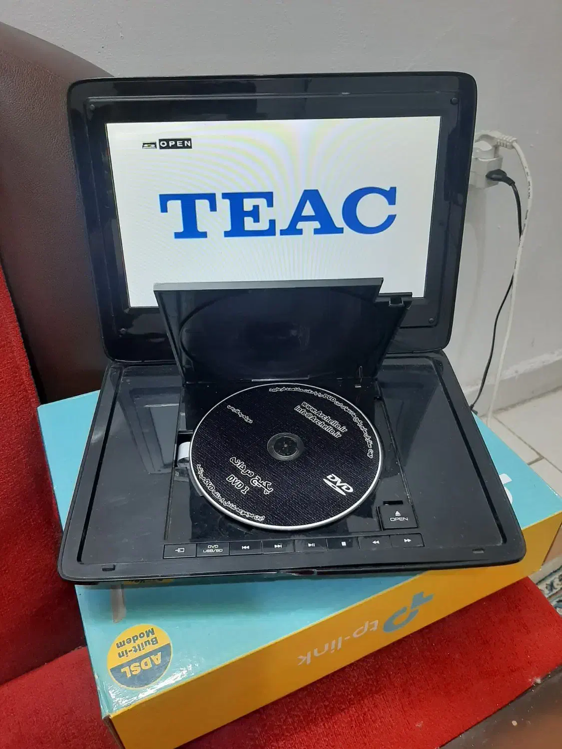 تلوزیون و DVD دی وی دی پلیِر لپ تاپی قابل حمل|پخشکننده DVD و ویدیو|مشهد, سرافرازان|دیوار