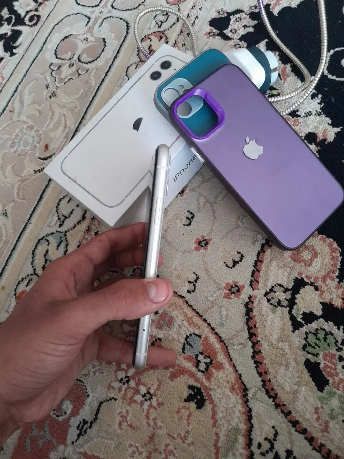 اپل iPhone 11 با حافظهٔ ۱۲۸ گیگابایت|موبایل|کرمانشاه, |دیوار