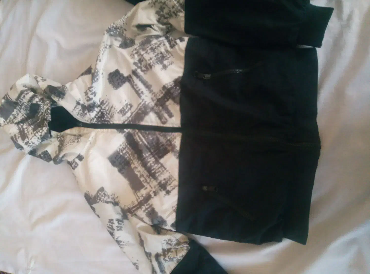 دو عدد کاپشین هر دو دورویه هست در حد نوفروش فوری|لباس|پارس‌آباد, |دیوار