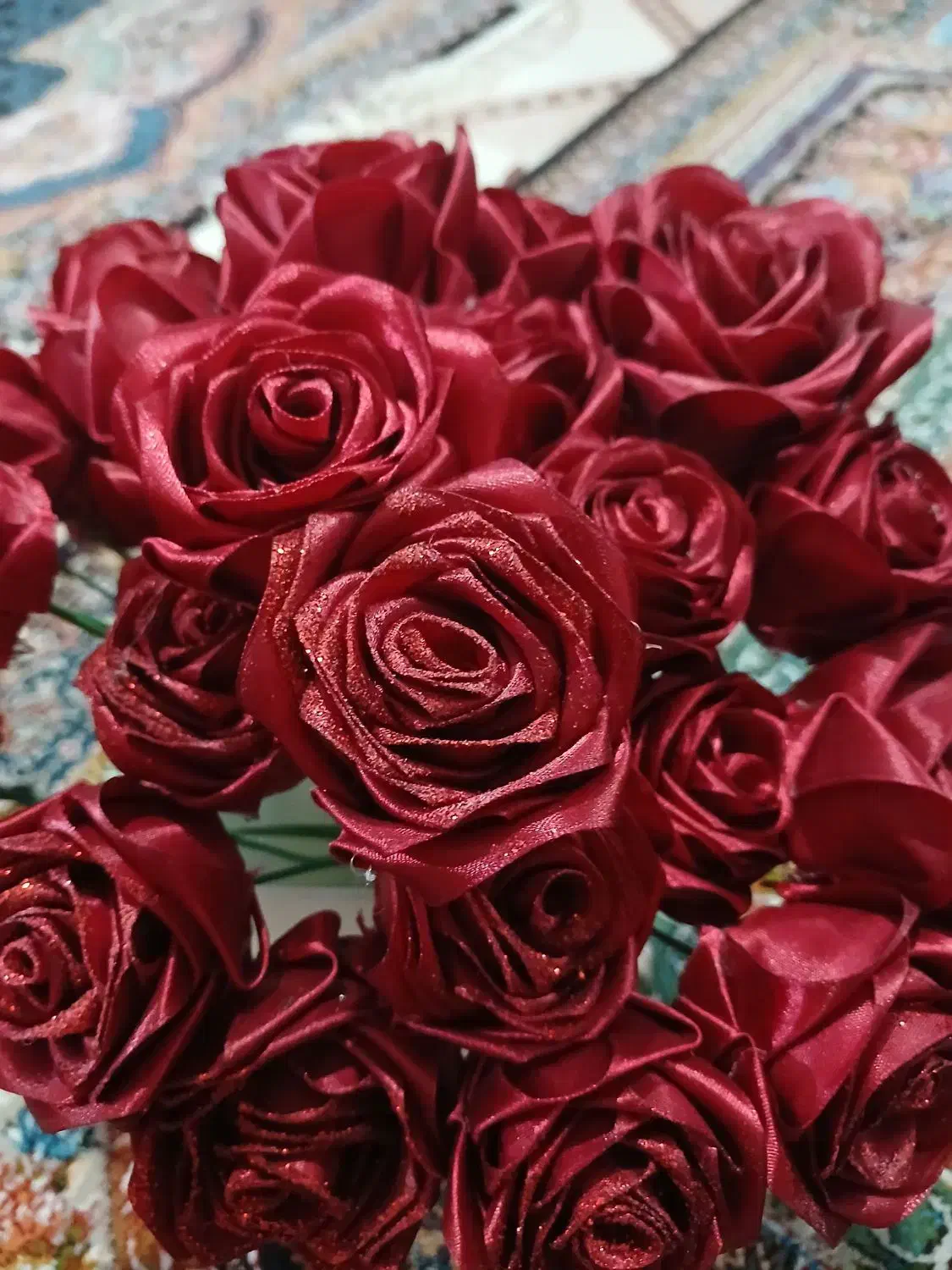 گل رز با روبان|گل مصنوعی|شهرکرد, |دیوار