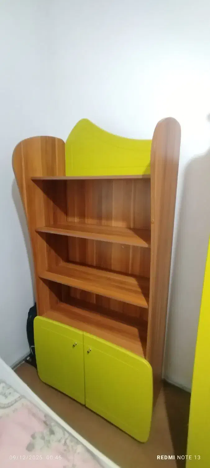 سرویس خواب کامل نوجوان (تک نفره)|تخت و سرویس خواب|سلماس, |دیوار