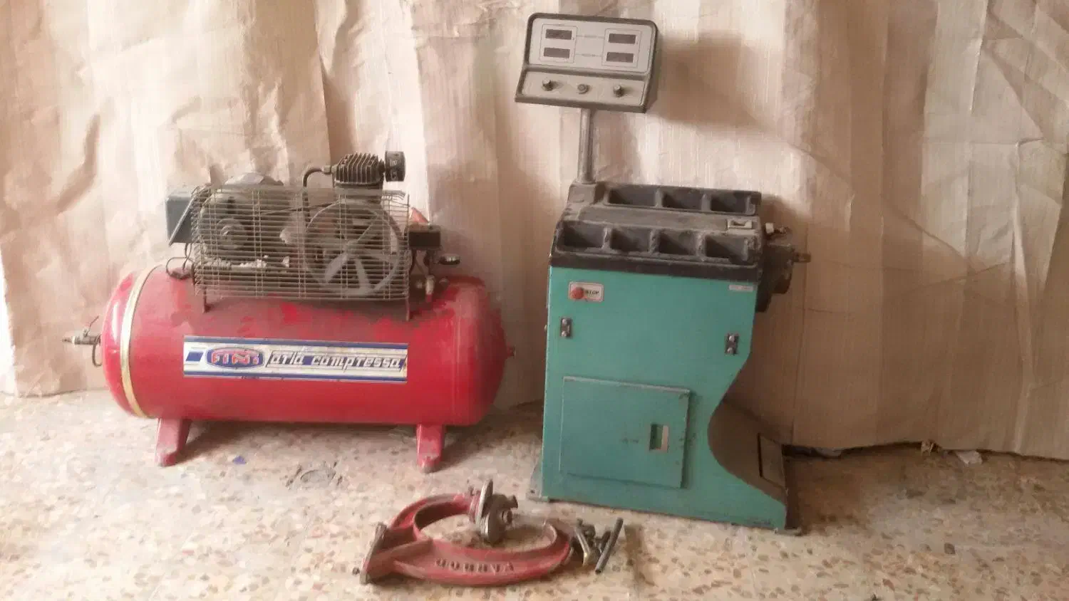 (لوازم و دستگاه آپاراتی)لاستیک درار،بالانس،پمپ باد|ماشین‌آلات صنعتی|اصفهان, سرتاوه|دیوار