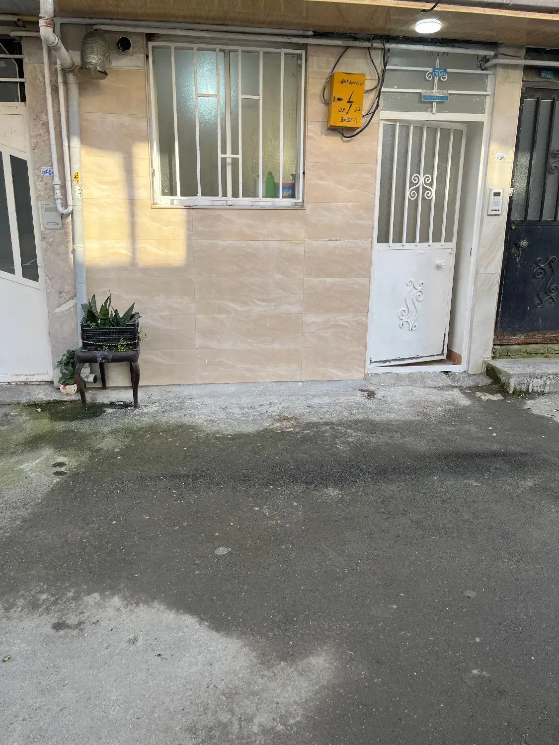 سوییت اقتصادی/رشت/ با کنتور اختصاصی|فروش خانه و ویلا|رشت, انصاری|دیوار