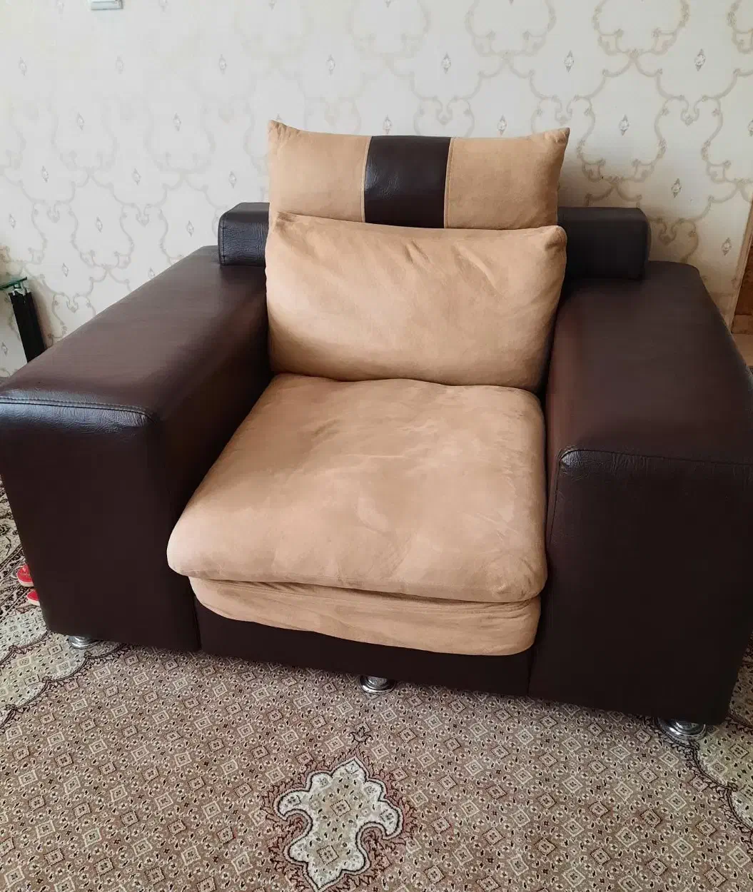 مبل راحتی ۷نفره|مبلمان خانگی و میز عسلی|اراک, |دیوار