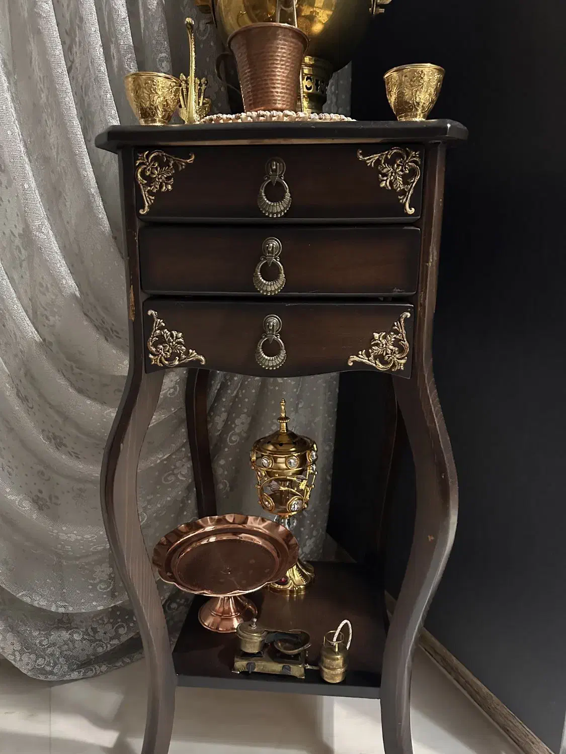 میزتلفن|میز تلفن|قم, انسجام|دیوار