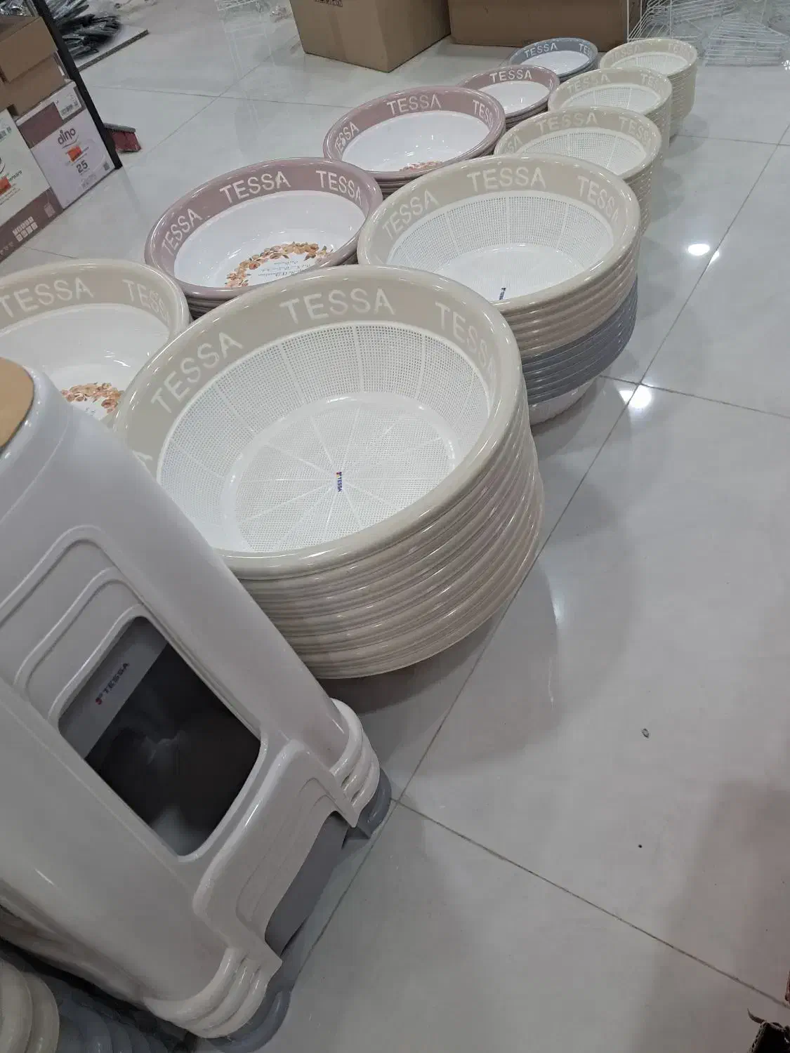 لگن و آبکش|ظروف نگهدارنده، پلاستیکی، یک‌بارمصرف|سقز, |دیوار