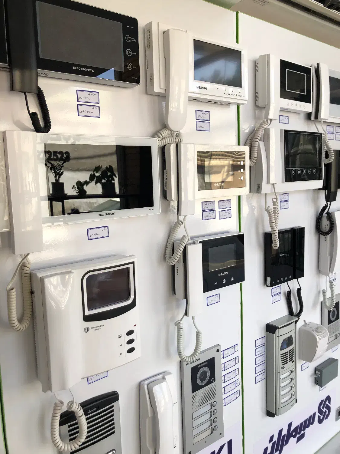 فروش انواع آیفون های صوتی تصویری|صوتی و تصویری|شیراز, وصال|دیوار