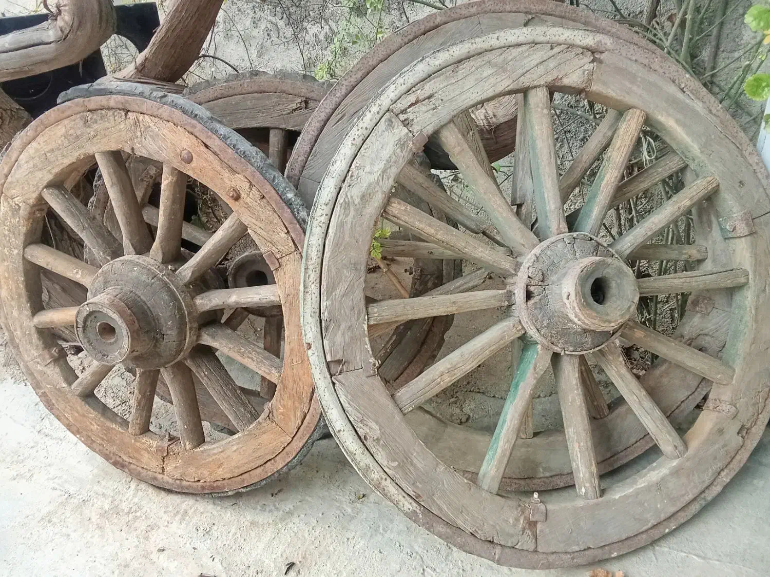 چرخ‌گاری‌قدیمی|کلکسیون اشیاء عتیقه|آزادشهر, |دیوار