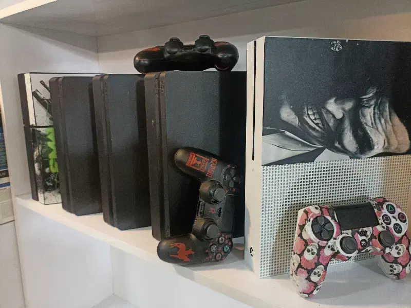 ps4 slim/ps5fat/کپی خور/همراه کیف هدیه و گارانتی|کنسول، بازی ویدئویی و آنلاین|اصفهان, رکن الدوله غربی|دیوار